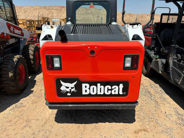 Image of Bobcat T550 equipment image 3