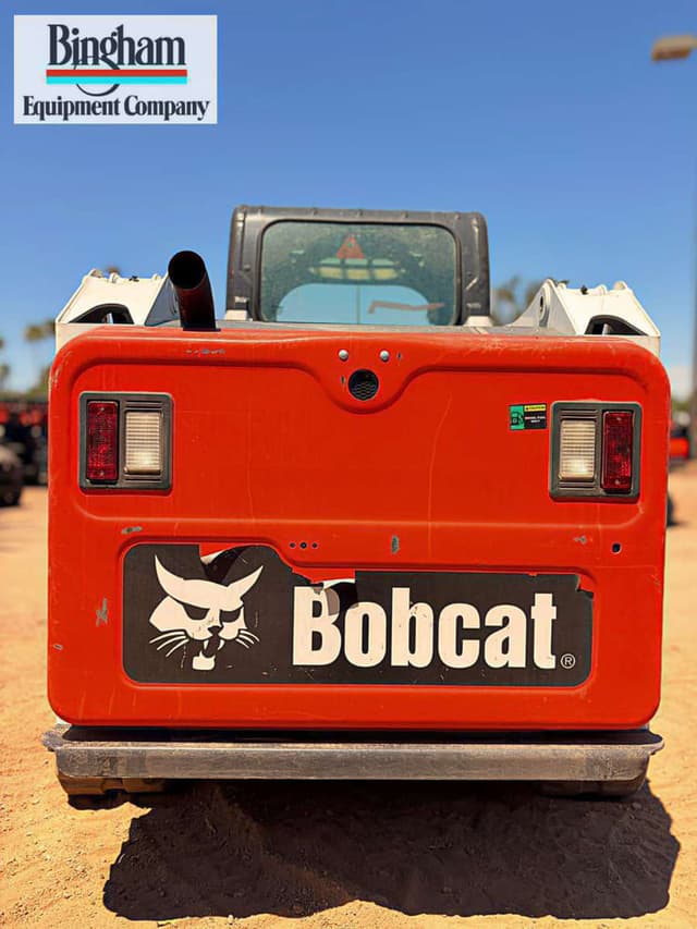 Image of Bobcat T550 equipment image 3
