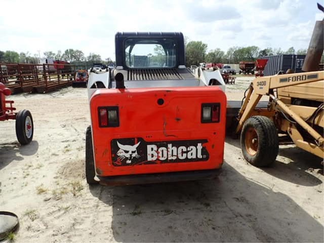 Image of Bobcat T550 equipment image 2