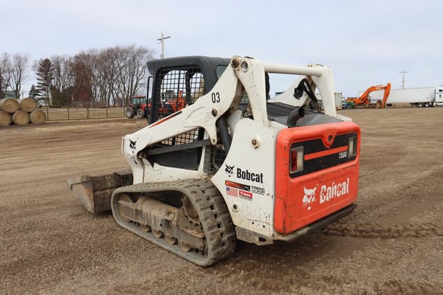 Image of Bobcat T590 equipment image 4