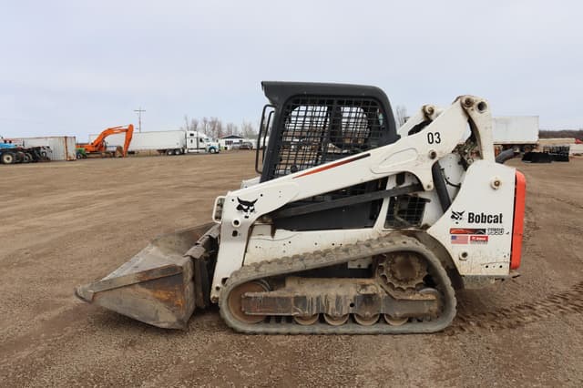 Image of Bobcat T590 equipment image 3