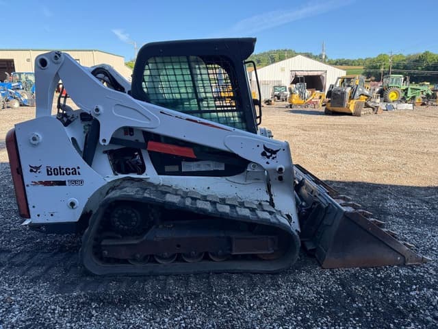 Image of Bobcat T590 equipment image 4