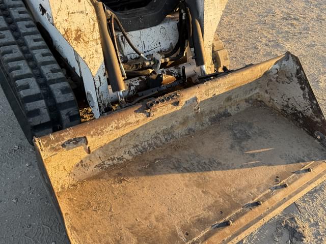Image of Bobcat T590 equipment image 2