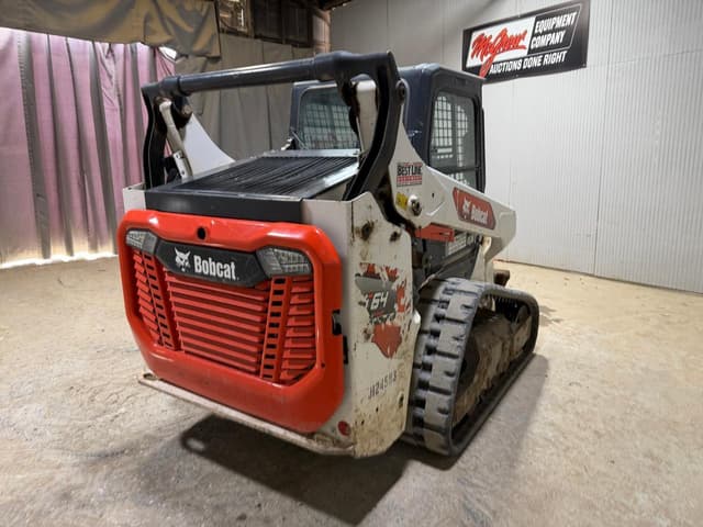 Image of Bobcat T64 equipment image 4