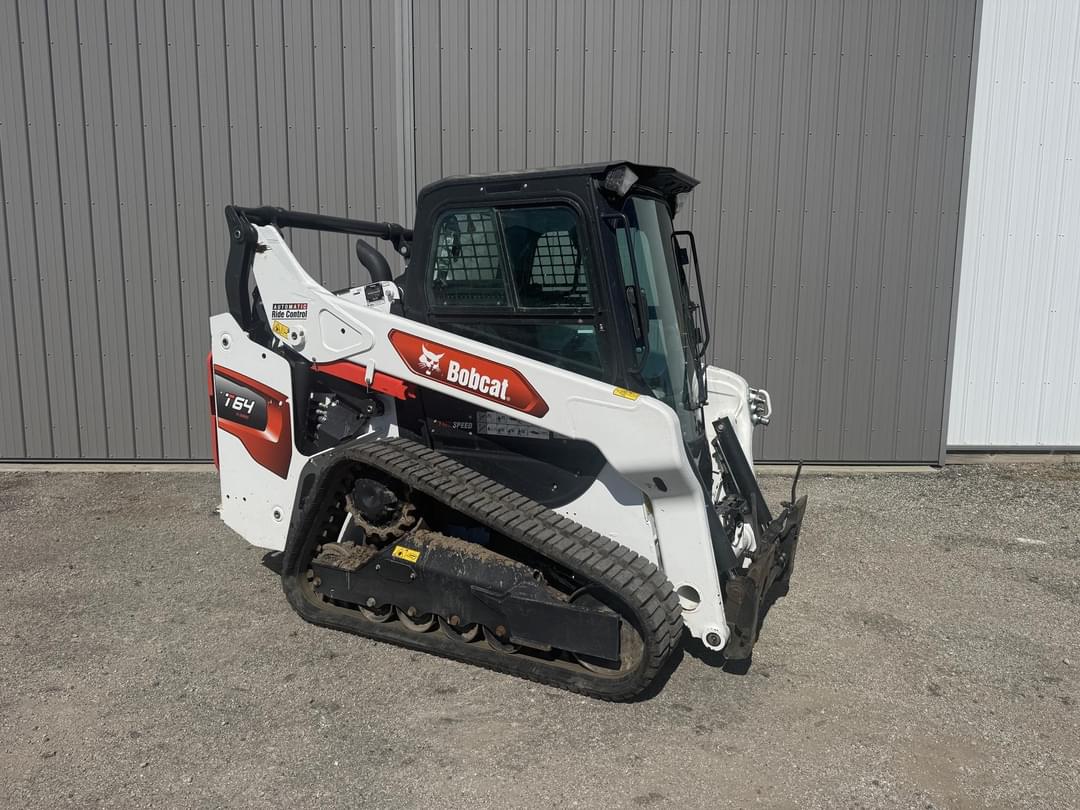 Image of Bobcat T64 Image 1