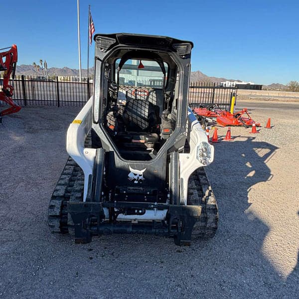 Image of Bobcat T64 equipment image 2