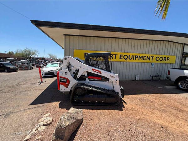 Image of Bobcat T650 equipment image 1