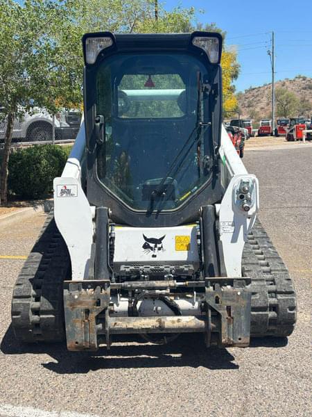 Image of Bobcat T650 equipment image 2
