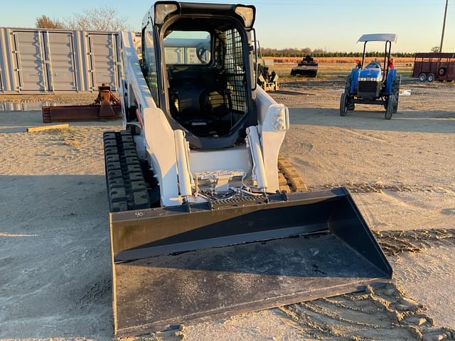 Image of Bobcat T650 equipment image 3