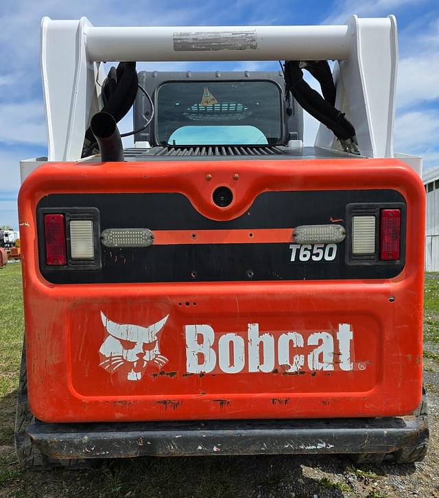 Image of Bobcat T650 equipment image 4