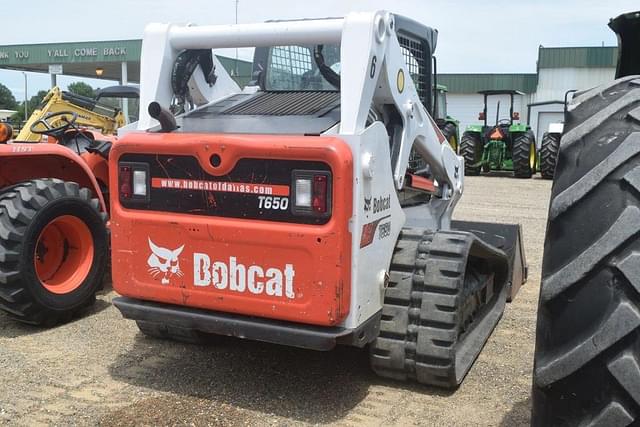 Image of Bobcat T650 equipment image 2