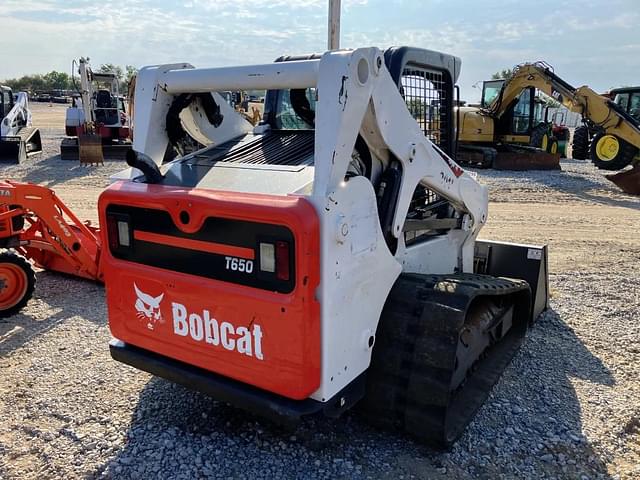 Image of Bobcat T650 equipment image 2