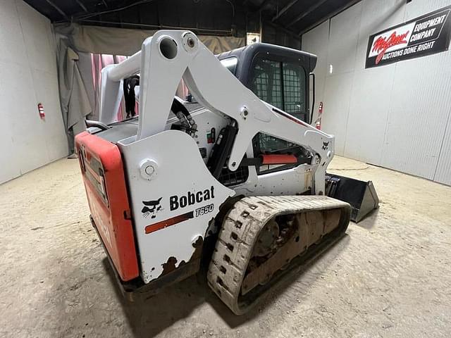 Image of Bobcat T650 equipment image 4