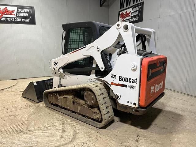 Image of Bobcat T650 equipment image 2