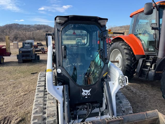 Image of Bobcat T66 equipment image 3