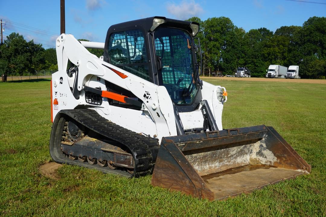 Image of Bobcat T740 Primary image