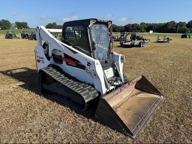 Image of Bobcat T740 equipment image 3