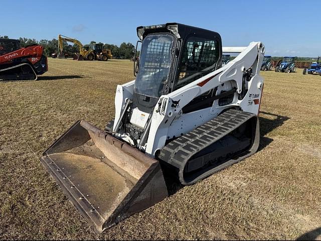 Image of Bobcat T740 equipment image 1