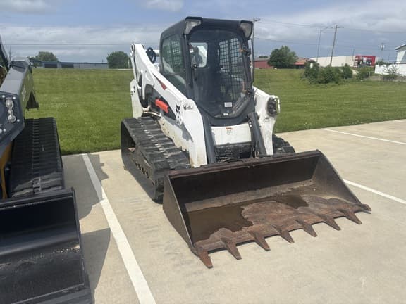 Image of Bobcat T740 equipment image 1