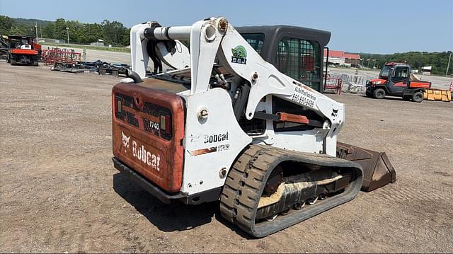 Image of Bobcat T740 equipment image 2
