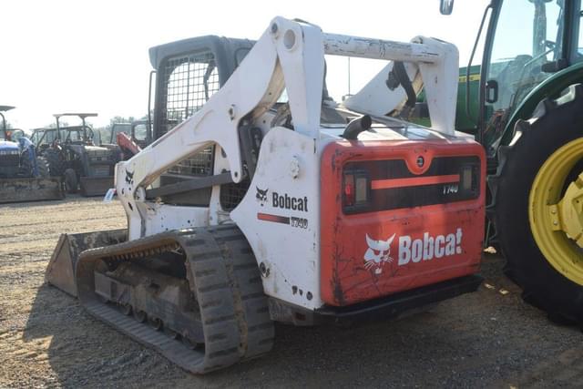 Image of Bobcat T740 equipment image 1