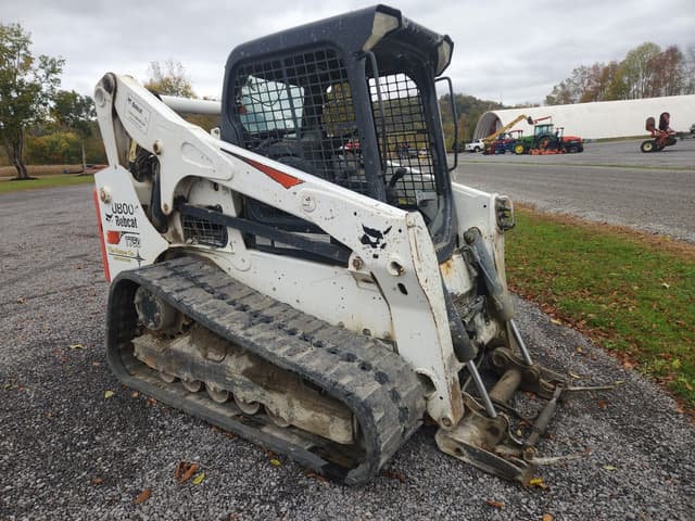 Image of Bobcat T750 equipment image 2