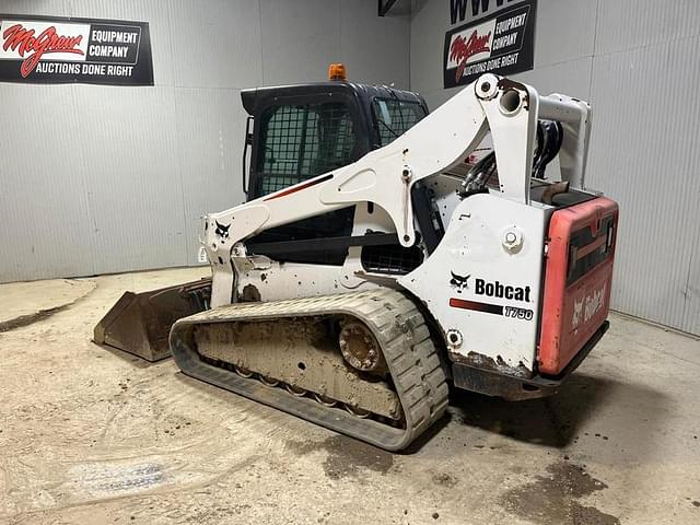 Image of Bobcat T750 equipment image 2