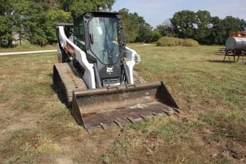 Main image Bobcat T76