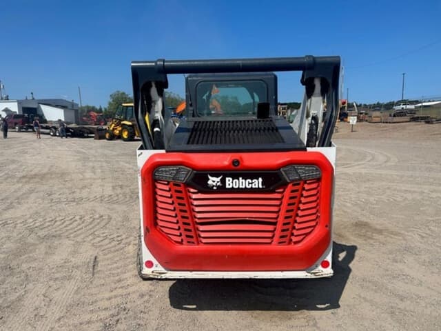 Image of Bobcat T76 equipment image 4