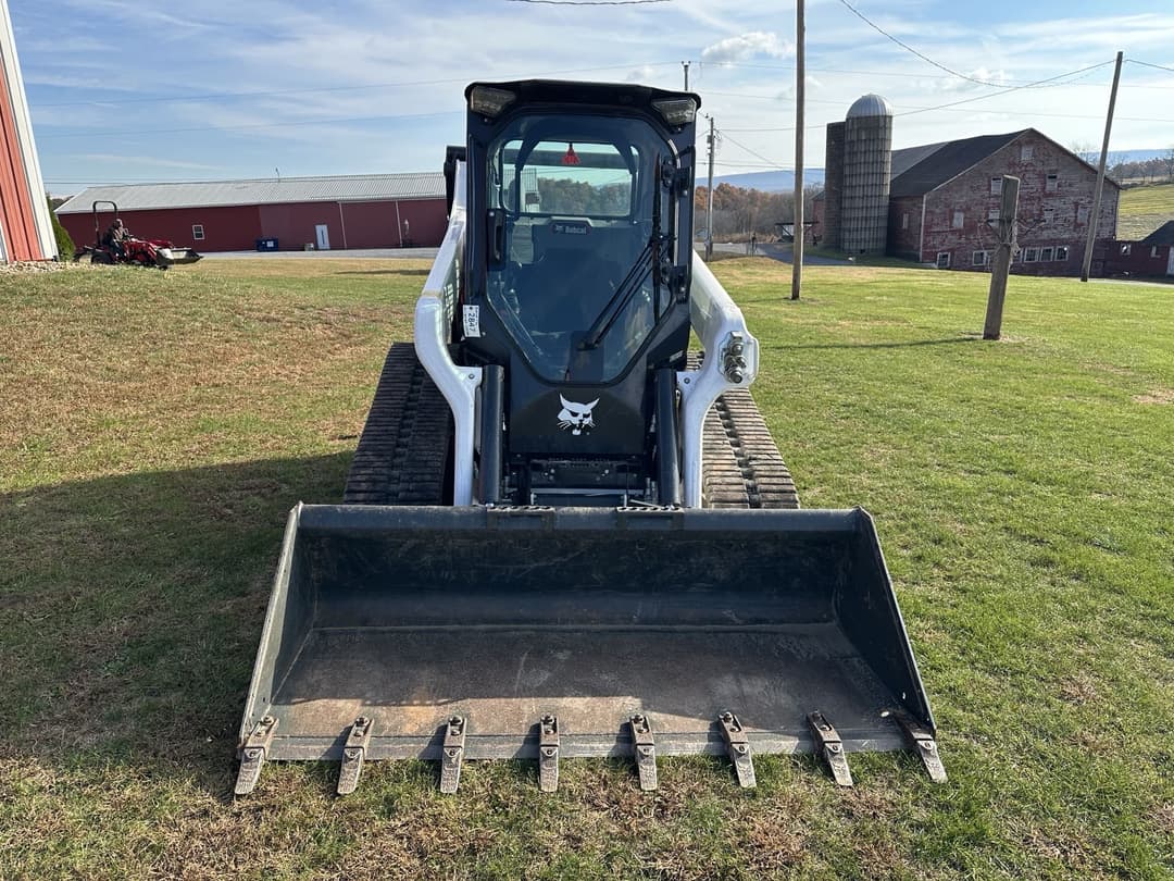 Image of Bobcat T76 Primary image