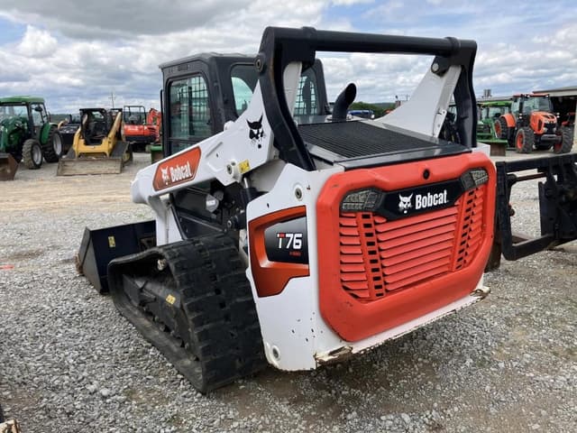 Image of Bobcat T76 equipment image 3