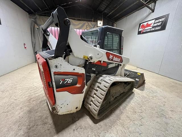 Image of Bobcat T76 equipment image 4