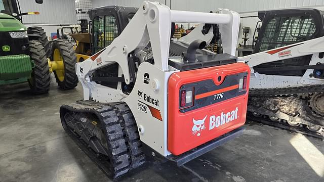 Image of Bobcat T770 equipment image 3