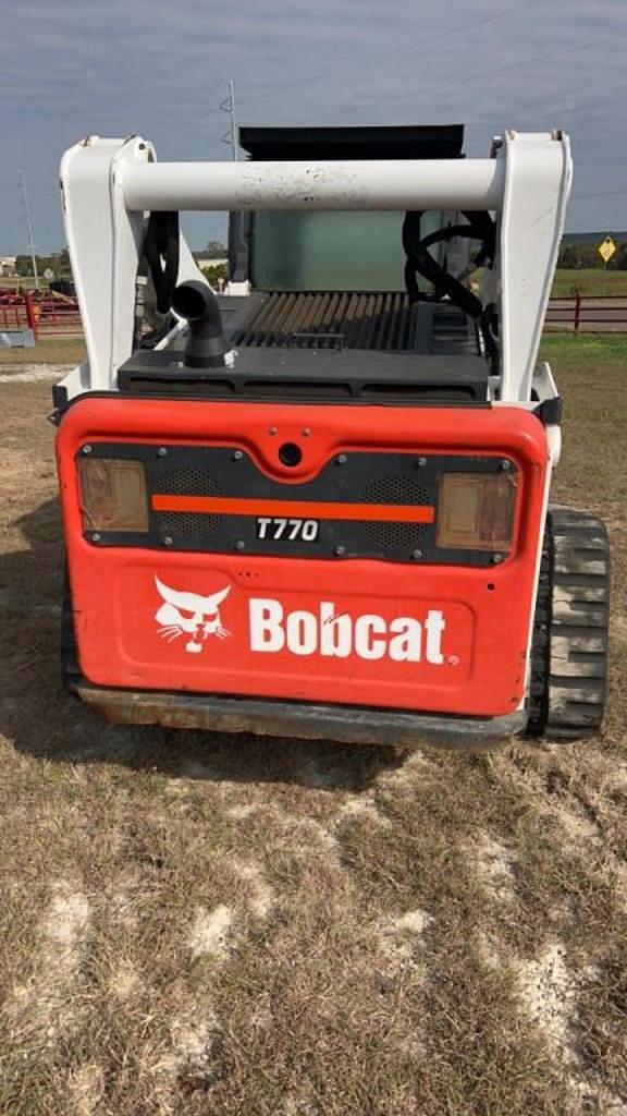 Image of Bobcat T770 equipment image 4