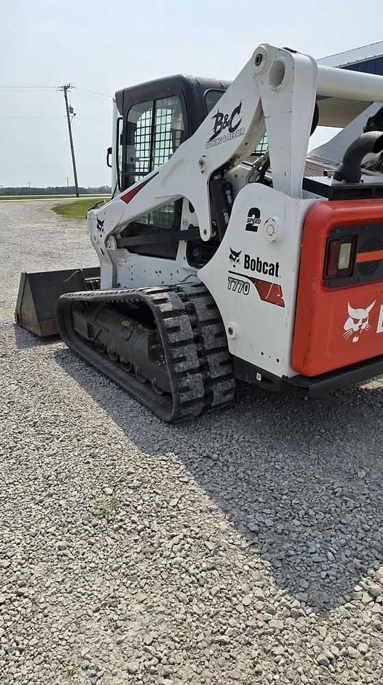 Image of Bobcat T770 equipment image 2