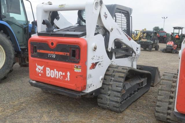 Image of Bobcat T770 equipment image 2