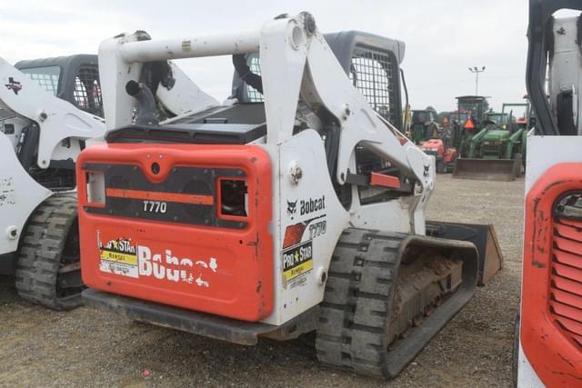 Image of Bobcat T770 equipment image 2