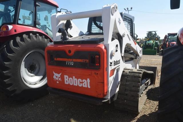 Image of Bobcat T770 equipment image 2