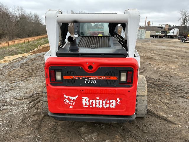 Image of Bobcat T770 equipment image 4