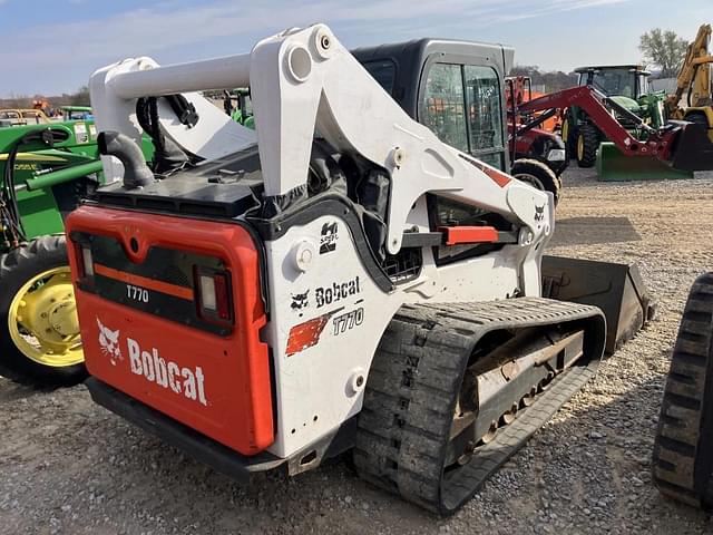 Image of Bobcat T770 equipment image 2