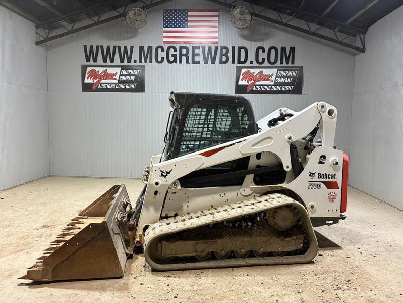 Bobcat T770 Equipment Image0