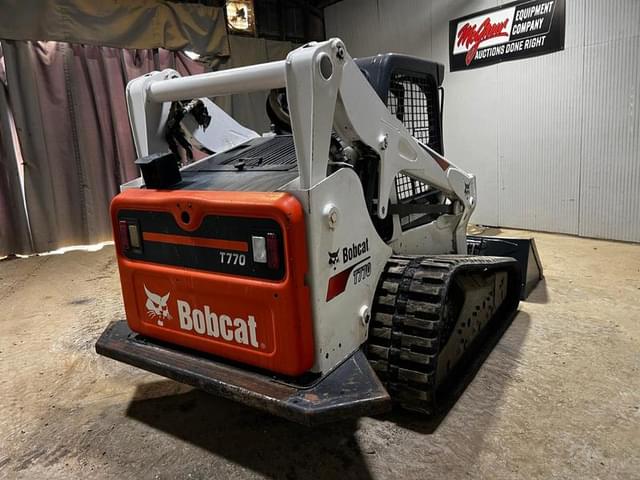 Image of Bobcat T770 equipment image 4