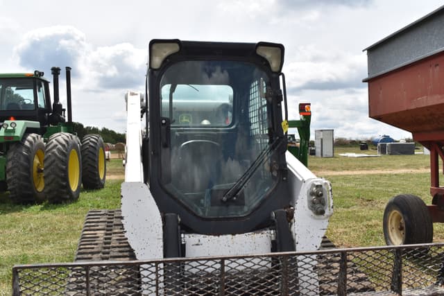 Image of Bobcat T770 equipment image 4