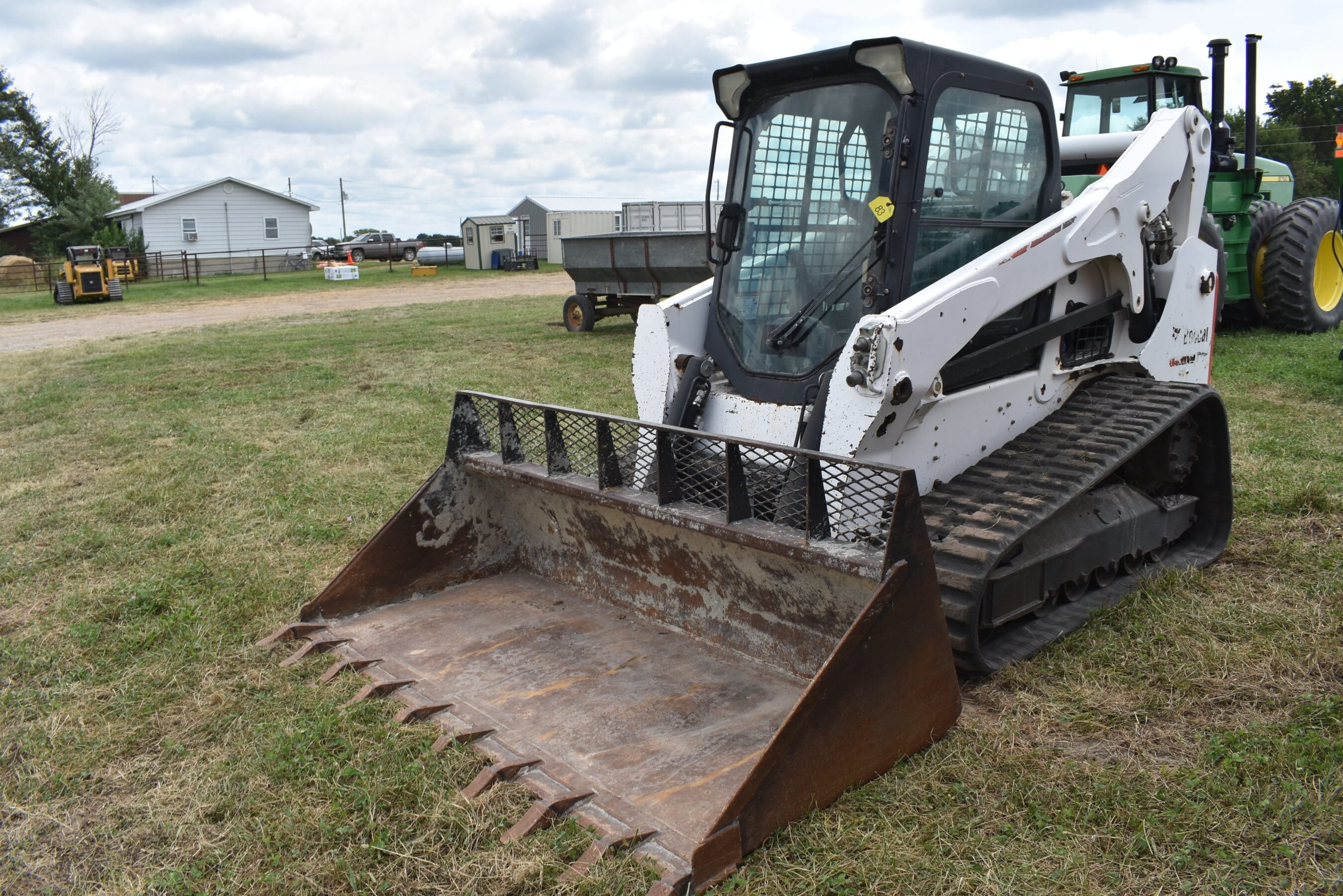 2016 Bobcat T770 Equipment Image0