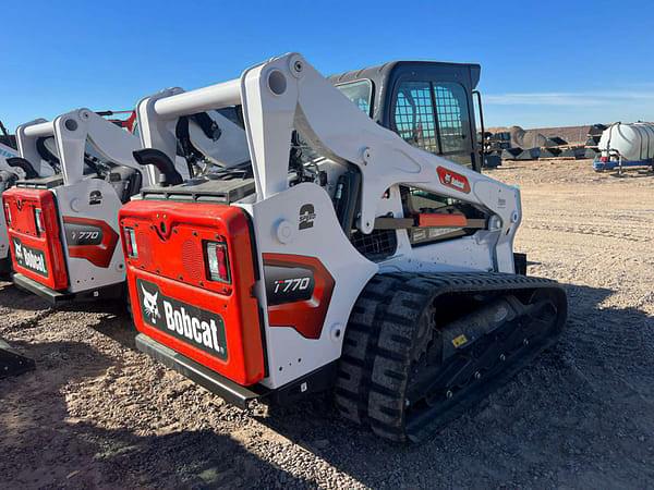 Image of Bobcat T770 equipment image 4