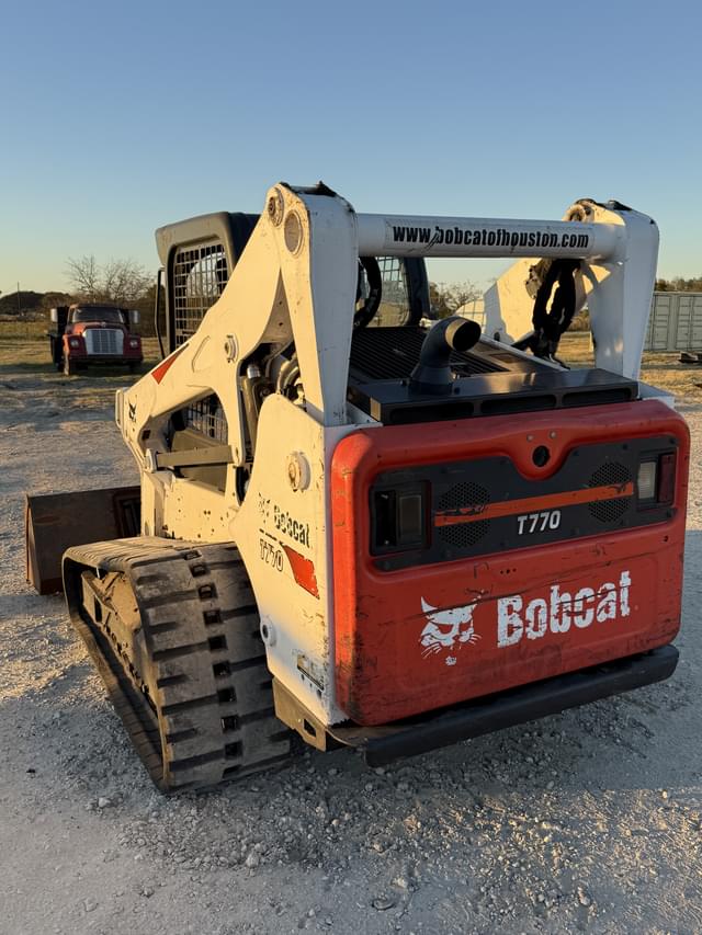 Image of Bobcat T770 equipment image 3