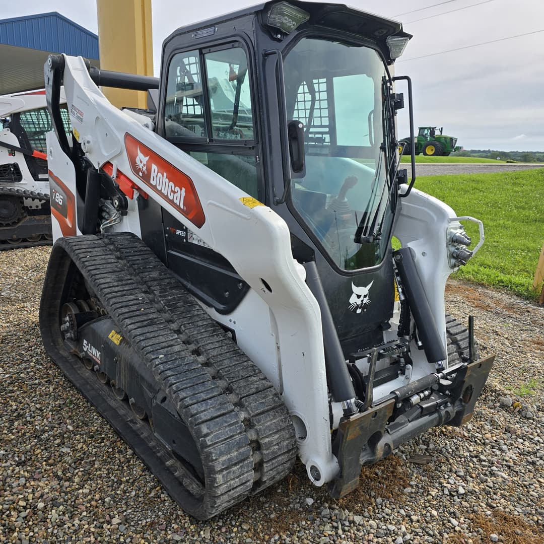Image of Bobcat T86 Image 1