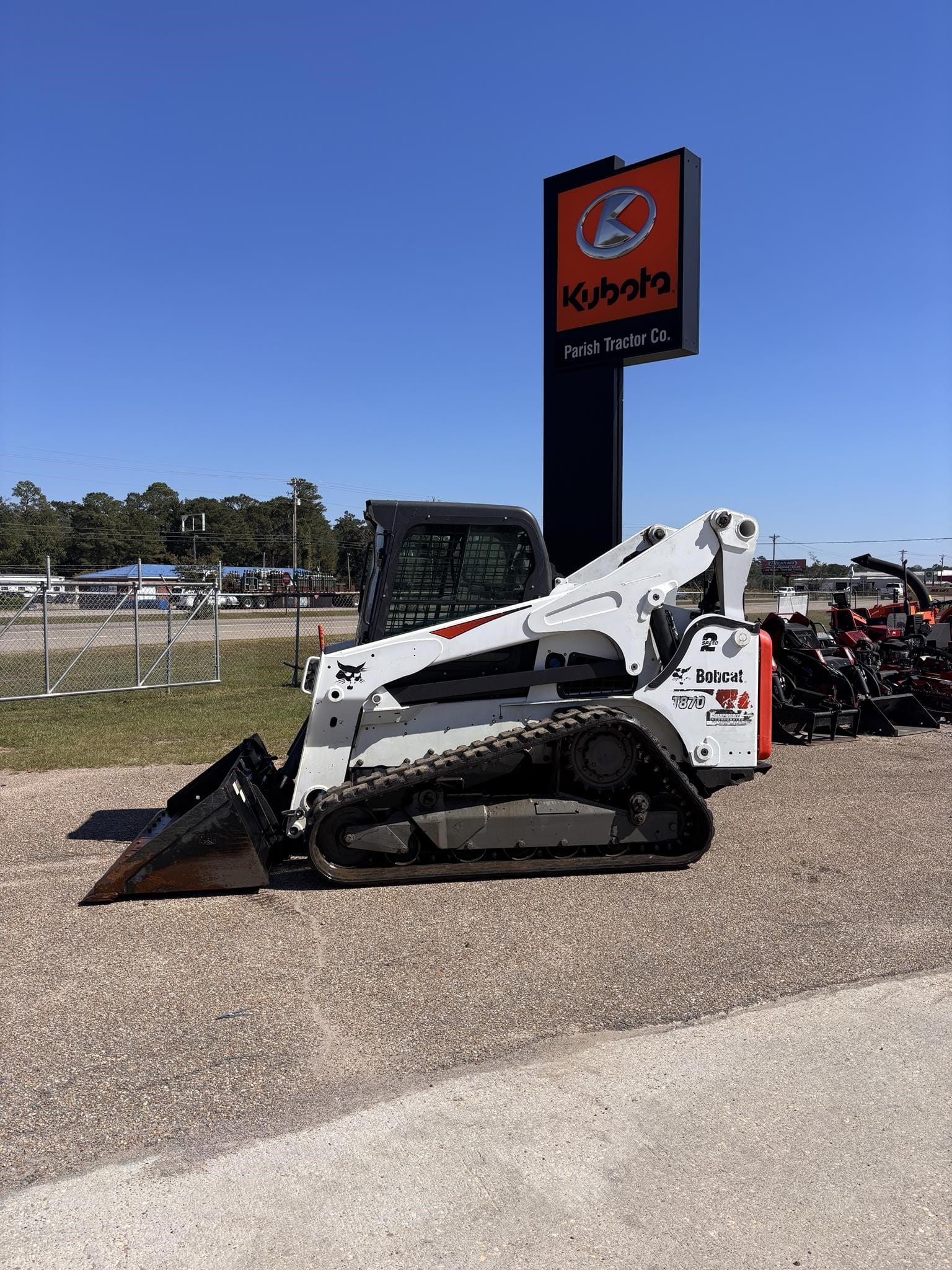2018 Bobcat T870 Equipment Image0