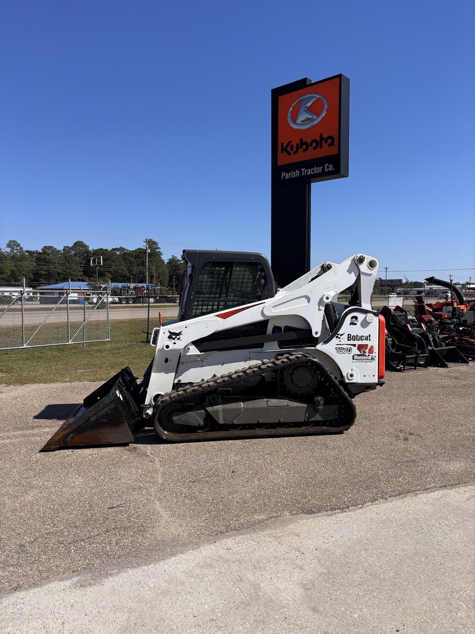 2018 Bobcat T870 Equipment Image0