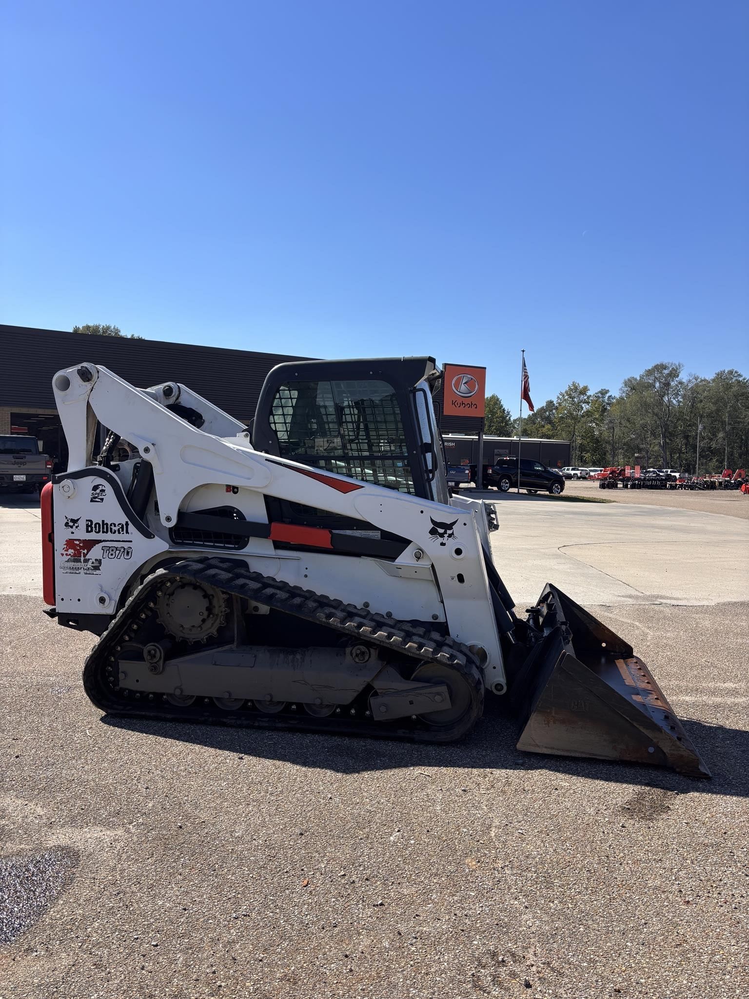 2018 Bobcat T870 Equipment Image0